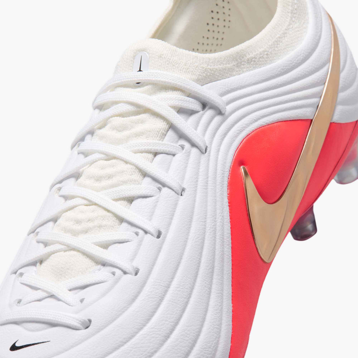 Nike Tiempo Maestro Elite Artificial-Grass Low-Top Soccer Cleats